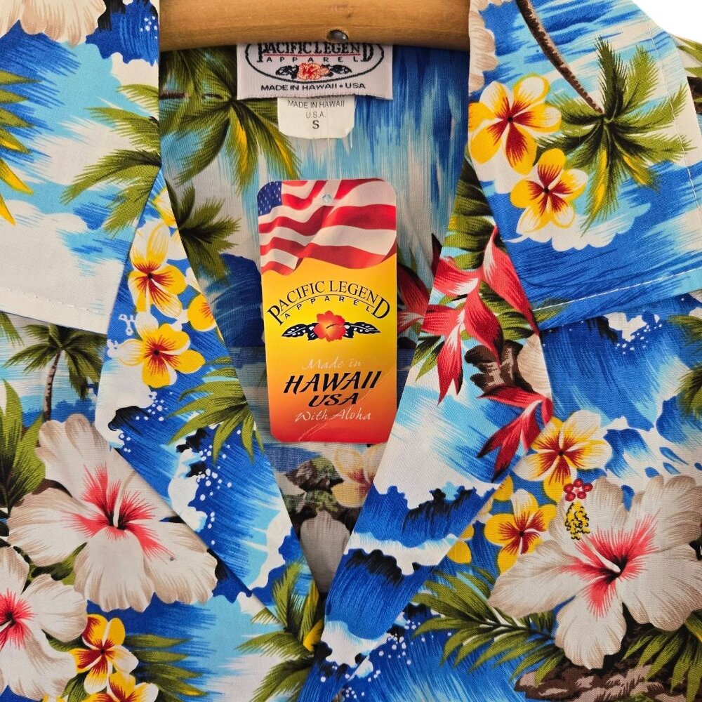 Pacific Legend Hawaiian Shirt Floral Tropical Print Blue Diamond Head NWT Small - Picture 9 of 9